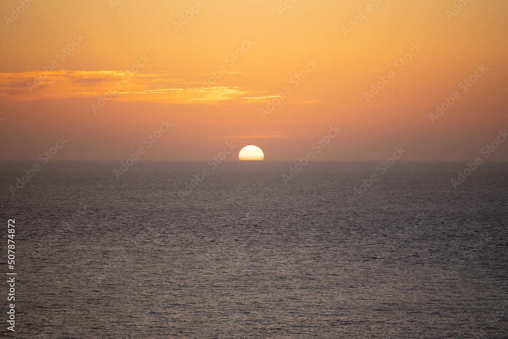 Coucher de soleil au dessus de la Manche occidentale