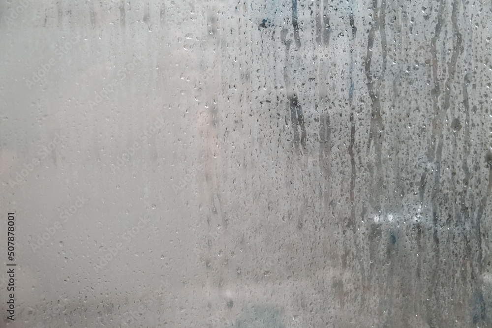 Fototapeta premium mist glass covered with water drops