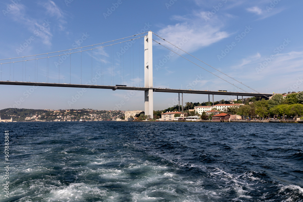 Fototapeta premium Bosphorus bridge. Istambul