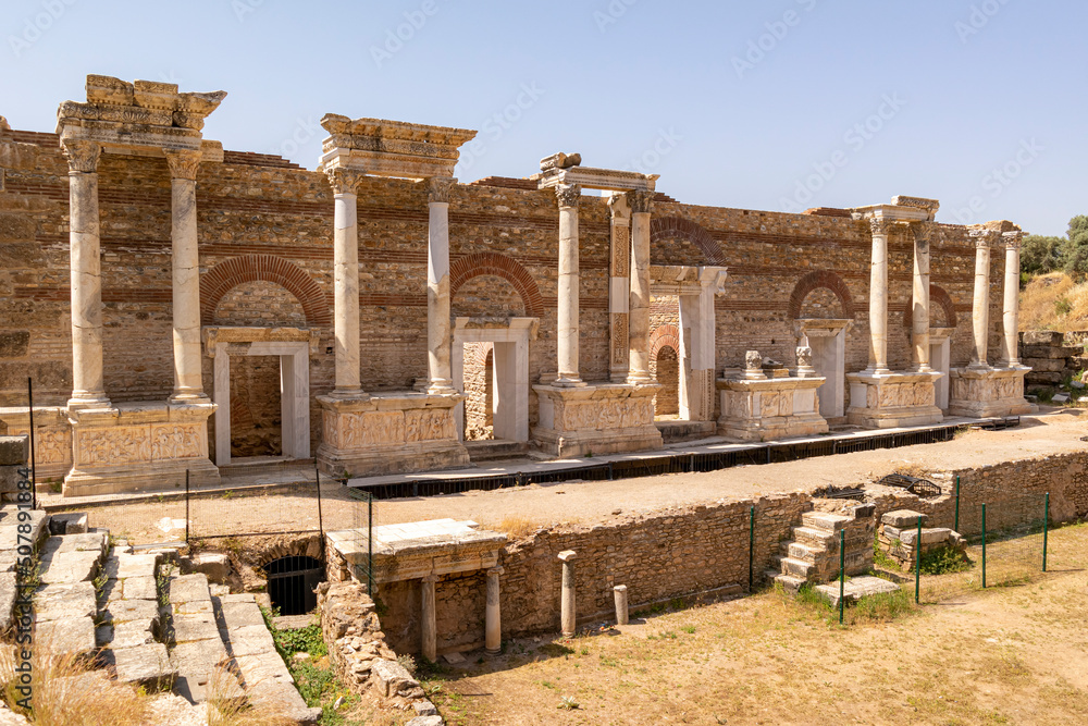 Nysa, Aydın ilinin Sultanhisar ilçesi sınırlarında yer alan bir antik kent örenidir. Tarihi MÖ 3. yüzyıla kadar uzanmaktadır.