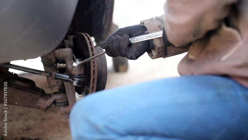car steering repair, replacement of steering tips. car steering repair, replacement of steering tips.
