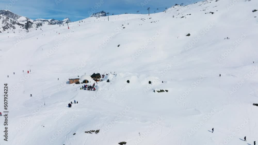 Aerial view of the The Iglu Dorf - a restaurant and bar in an igloo on the Gornergrat slopes. Zermatt, Switzerland Aerial view of the The Iglu Dorf - a restaurant and bar in an igloo on the Gornergrat slopes. Zermatt, Switzerland