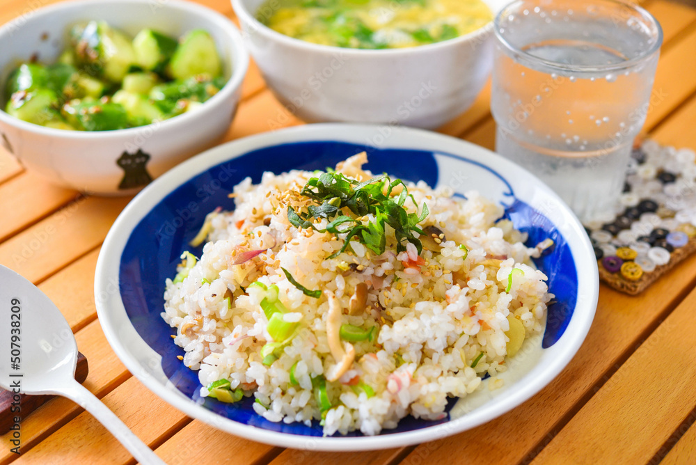 梅干し炒飯 梅干し炒飯