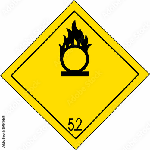combustible, inflamables, adr5.2 , ADR5.2, señales, tp005 fuego, pictograma, vector, imagen, indicar, anuncio, aviso, señalética, icono, símbolo, ilustración, seguridad, signo, materias inflamables