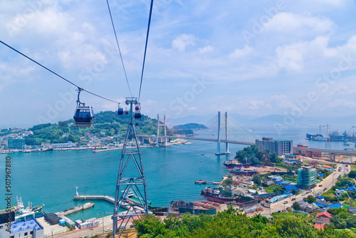 Yeosu Maritime Cable Car is the first of its kind in Korea, connecting Dolsan Island and the mainland over the ocean.
