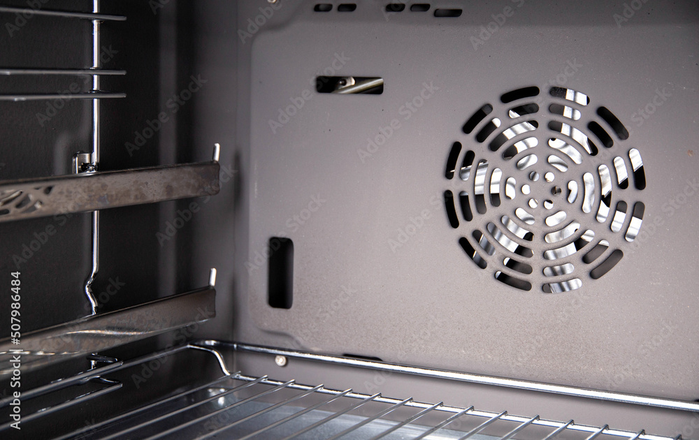 Modern electric oven with telescopic rails, top and bottom heat