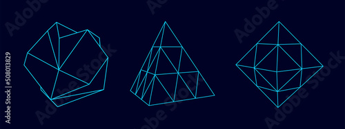 Fotografia Set of wireframe sphere, pyramid and cube from different sides