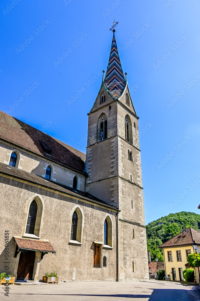 Baden, katholische Kirche, Altstadt, Altstadthäuser, Stadt, Aargau, Limmat, Sommer, Schweiz
