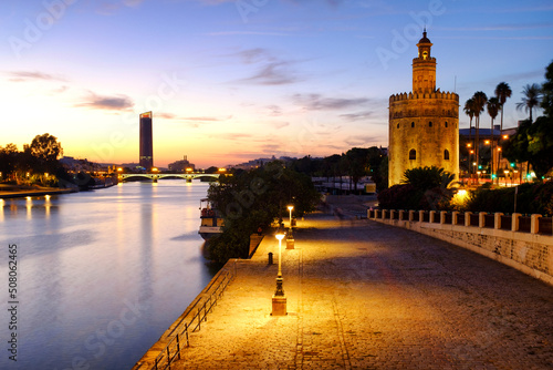 Torre del Oro