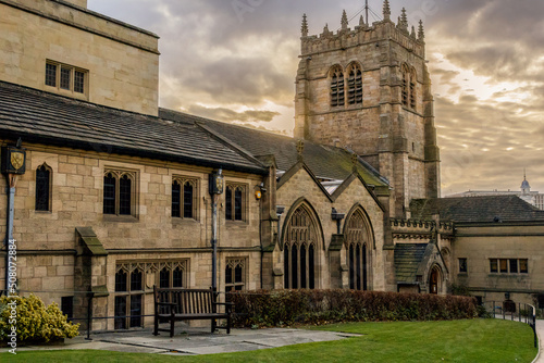 Fotografía People have worshipped on the site of Bradford Cathedral since the 8th century a