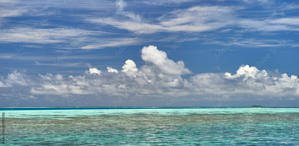 Obraz premium Travel, tourism and relaxation in the resort of the Maldives. Paradise tropical beach. Paradise tropical beach. The best place for holidays and health