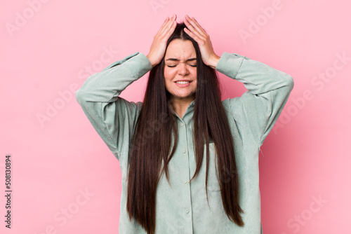 Foto young adult woman feeling stressed and anxious, depressed and frustrated with a