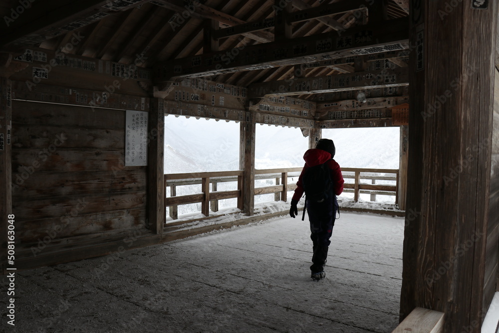 山寺、天台宗、宝珠山立石寺、冬