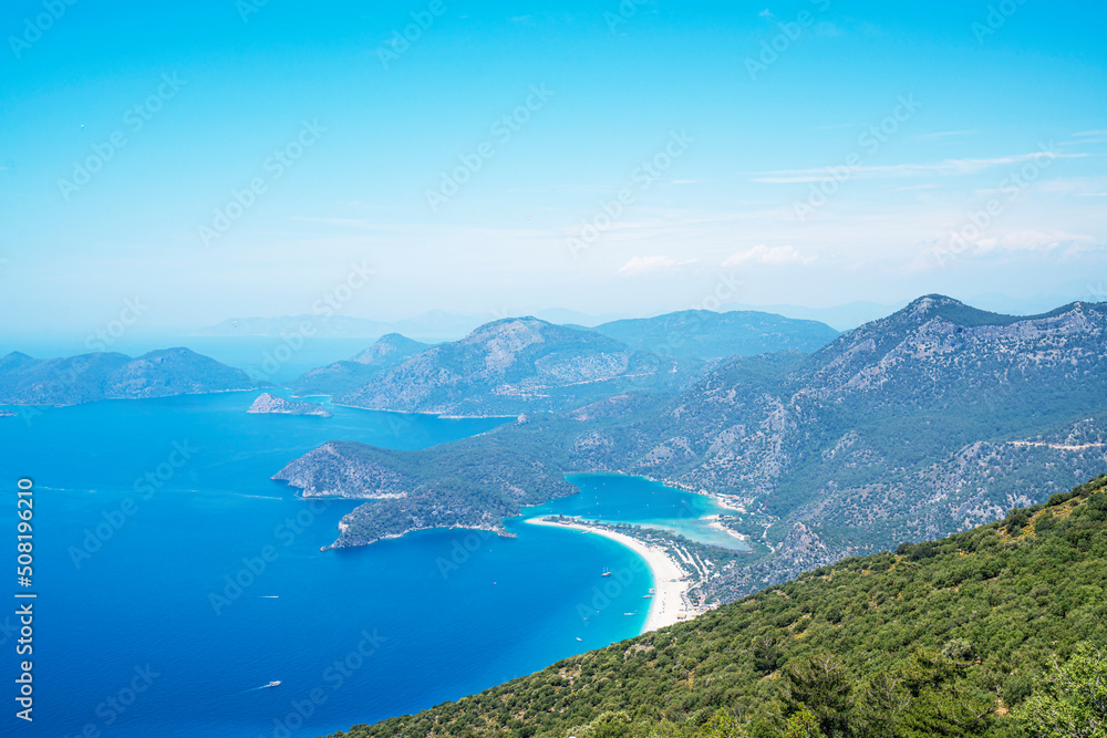 Located along Turkey’s beautiful Turquoise Coast, the 400 km / 250 mi Lycian Way “Likya Yolu” is an incredible experience for hikers.