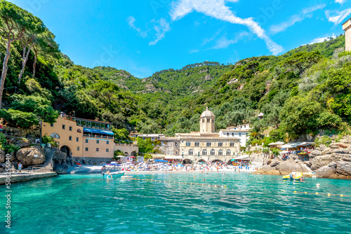 Fototapeta Naklejka Na Ścianę i Meble -  Kloster San Fruttuoso, Portofino, Italien 