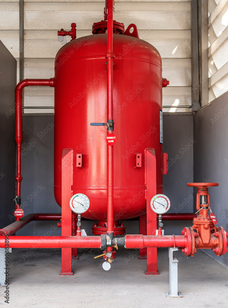 Red nitrogen tank for fire suppression system Red nitrogen tank for fire suppression system