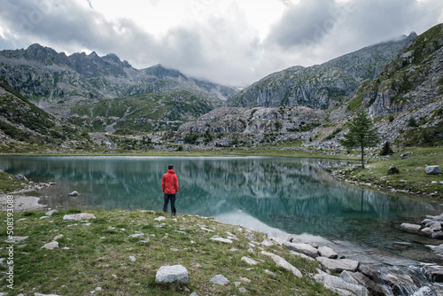 Cuadro en lienzo Lago Nero, dolomiti di brenta