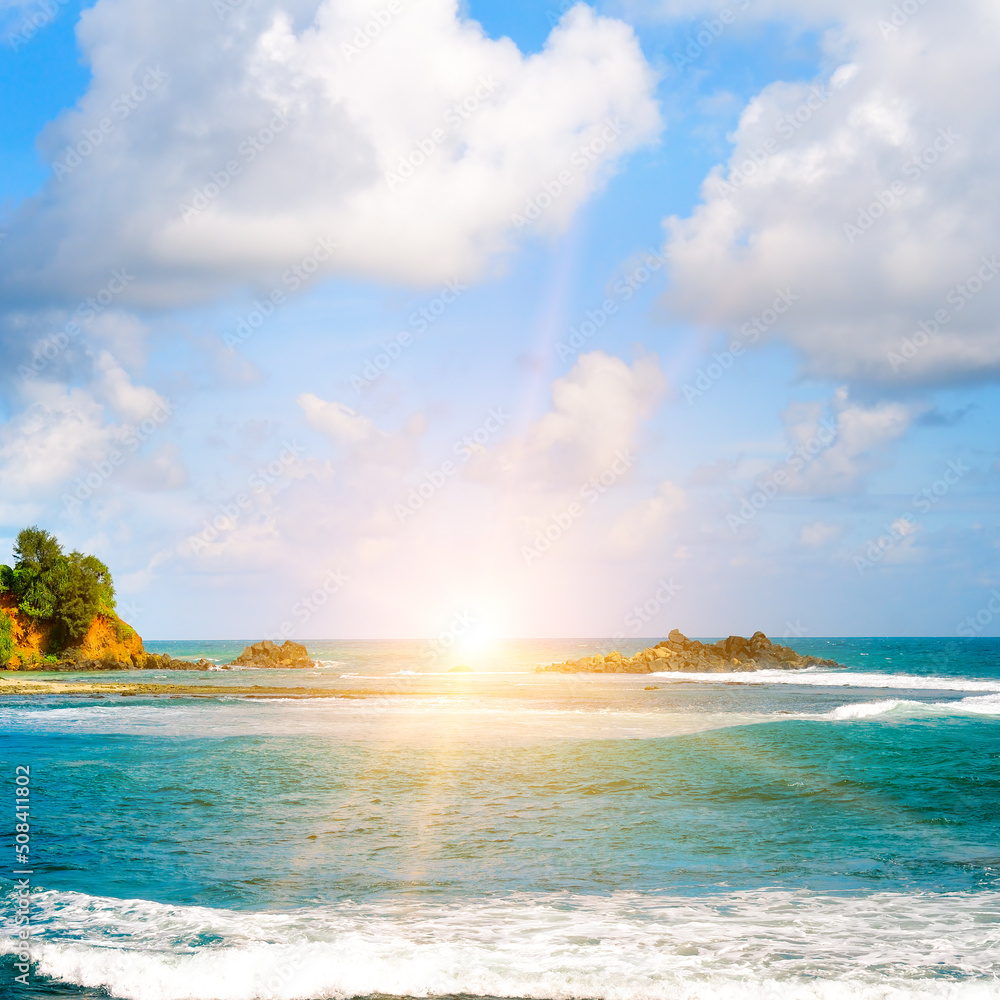 Fototapeta premium Beautiful sea and sun on blue sky background.