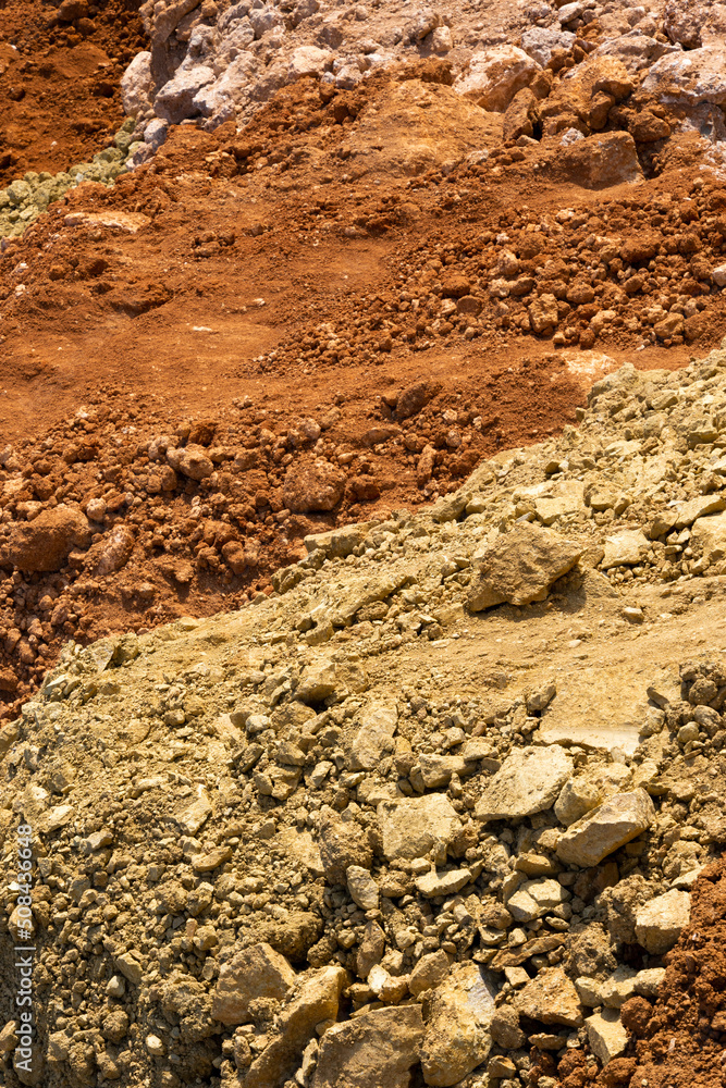 Accumulation of very dry earth with earthy colors, predominantly ocher and pink. Accumulation of very dry earth with earthy colors, predominantly ocher and pink.