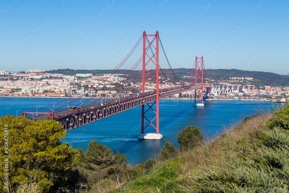 Ponte 25 de Abril