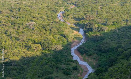 Hluhluwe iMfolozi Fluss im Naturreservat Hluhluwe Nationalpark Südafrika