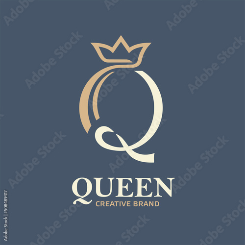 luxury letter q with crown vector illustration, letter q queen logo photo
