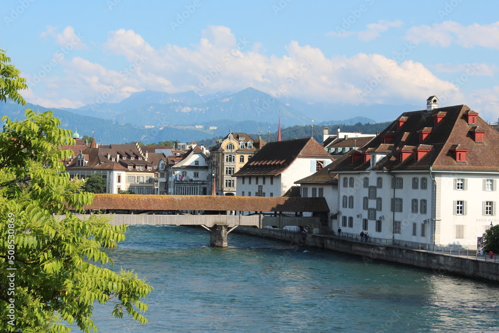 Holzbrücke in Luzern am Vierwaldstättersee, Schweiz, Swiss