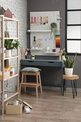 Modern decorator's workplac...