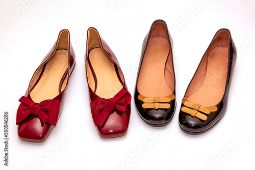 Female patent leather flat ballerina shoes