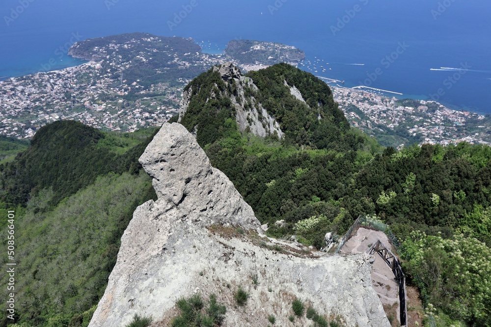 Serrara Fontana - Panorama dalla vetta del Monte Epomeo