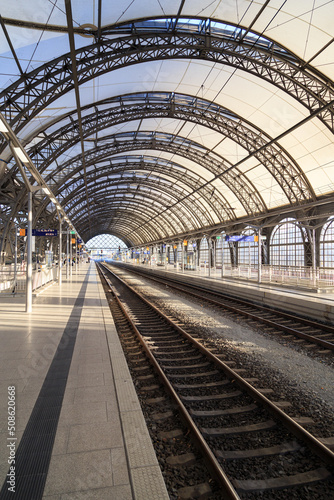 Fototapeta Naklejka Na Ścianę i Meble -  train station in the city