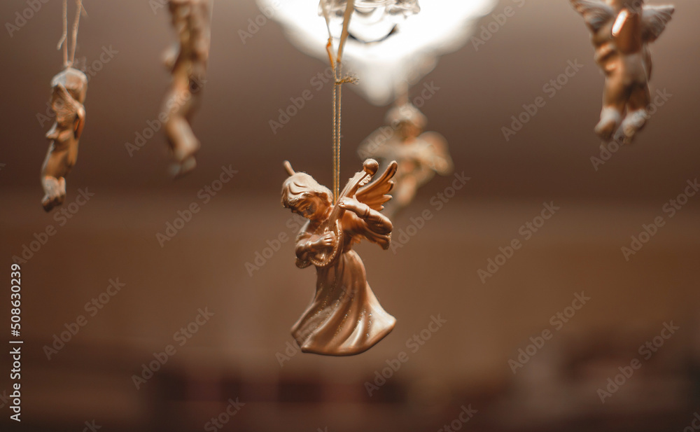 Figurine of an angel with a harp