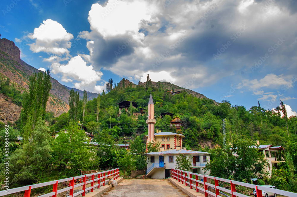 Fototapeta premium church in the mountains