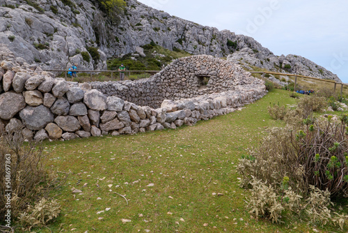 Restaurierte Eiskeller in der Serra der Tramunta auf Mallorca in der Nähe von Kloster Lluc. Gesehen bei der Wanderung auf dem GR 221 Ruta de Pedra en Sec. photo