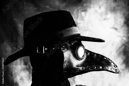 steempunk plague doctor costume for halloween with leather Fototapet
