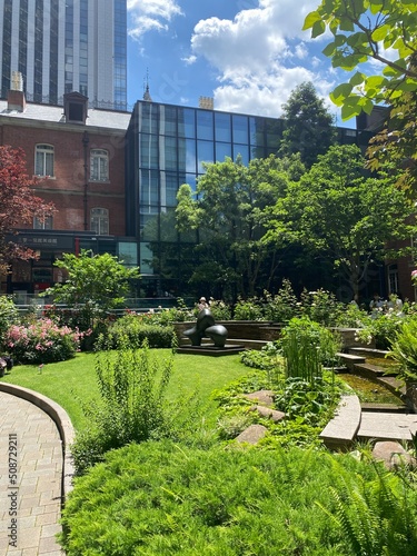 The garden beside Mitsubishi ichigokan Museum in Marunouchi district Tokyo Station area, year 2022 June 4th