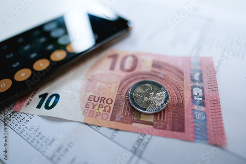 Fototapeta Naklejka Na Ścianę i Meble -  Neuer Mindestlohn von 12 Euro für Arbeitnehmer