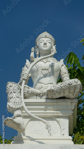 Asian ideology of angel statues