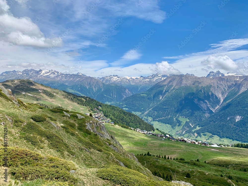 Panorama auf die Berge im Wallis, Rhonetal und die Bettmeralp - Bergwelt Schweiz