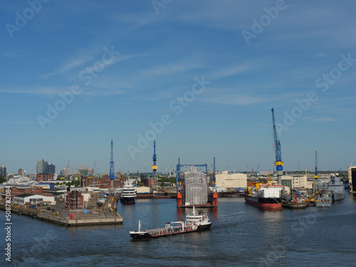 Hamburg und die Elbe