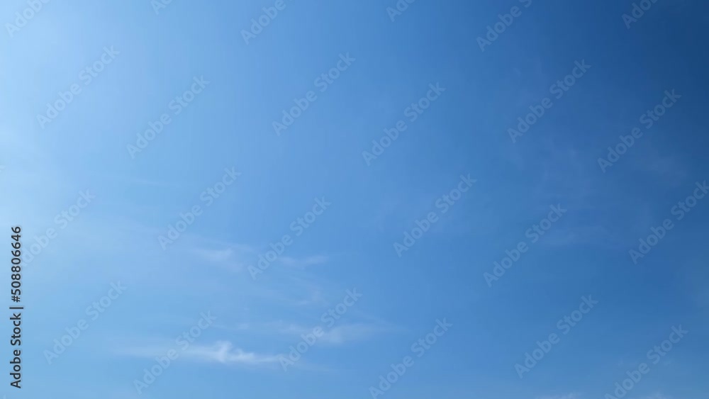 4K Timelapse of beautiful blue sky with clouds background, Blue sky with clouds and sun. cloud time lapse nature background. Summer sky
4K Timelapse of beautiful blue sky with clouds background, Blue sky with clouds and sun. cloud time lapse nature background. Summer sky