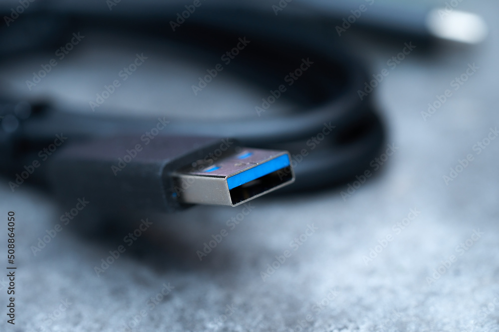 USB・USB-Cのケーブル - obrazy, fototapety, plakaty 