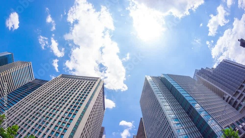 東京風景　タイムラプス 高層ビル群