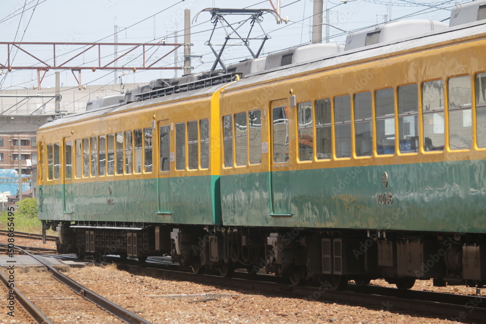 富山地方鉄道の電車