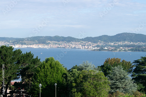 Panorámica de Vigo, Galicia en verano.