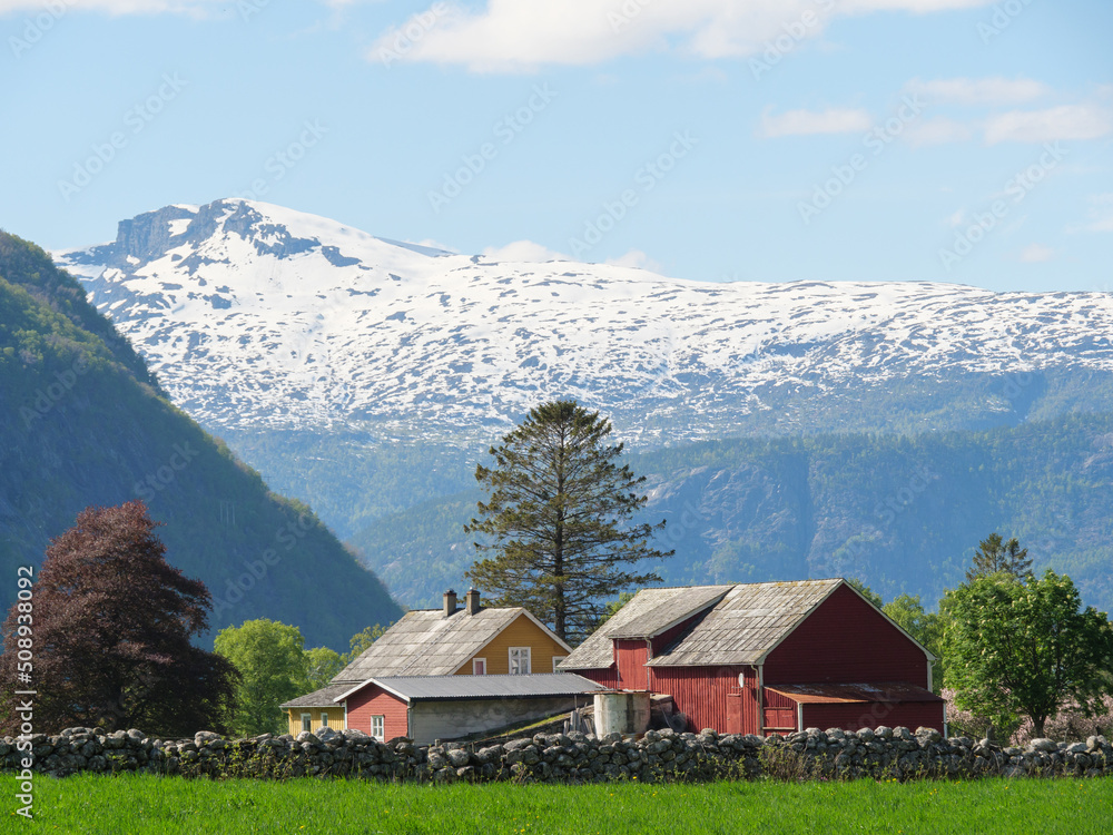 Eidfjörd und der Hardangerfjörd in Norwegen Eidfjörd und der Hardangerfjörd in Norwegen