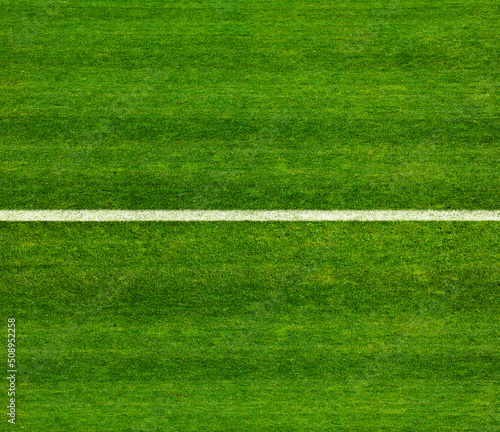 Linie auf einem Fußballplatz von oben fotografiert