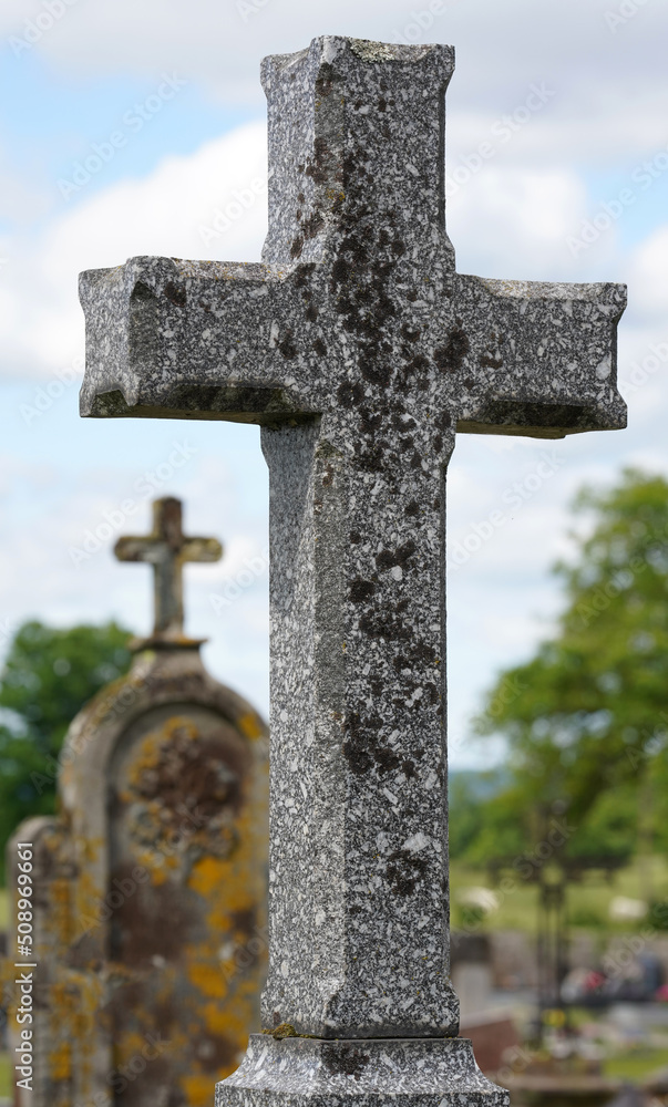 Steinkreuz auf einem ehemaligen Friedhof
