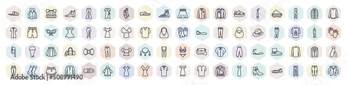 Foto set of clothes web icons in outline style