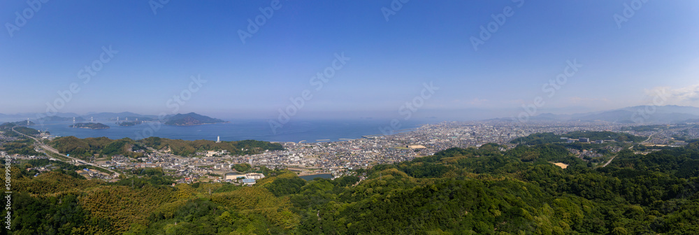 近見山展望台付近から見た今治市街（愛媛県今治市）